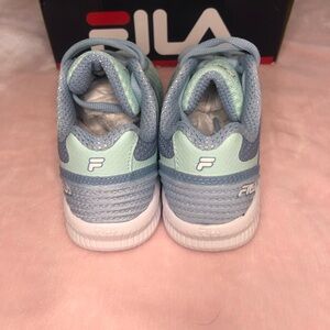 Fila Running Sneakers Girls 13 NWOT
